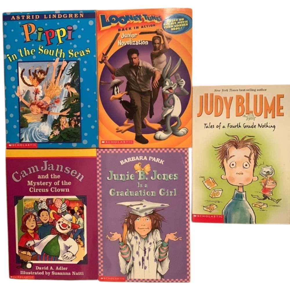 Illustrated chapter books set of 5